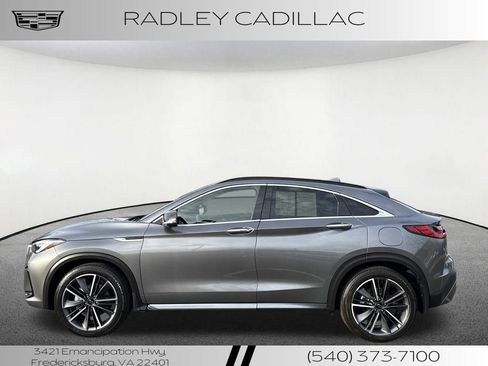 Used 2024 INFINITI QX55 Essential image 2