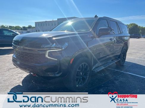 Used 2022 Chevrolet Tahoe Z71 w/ Luxury Package AWD/4WD image 1