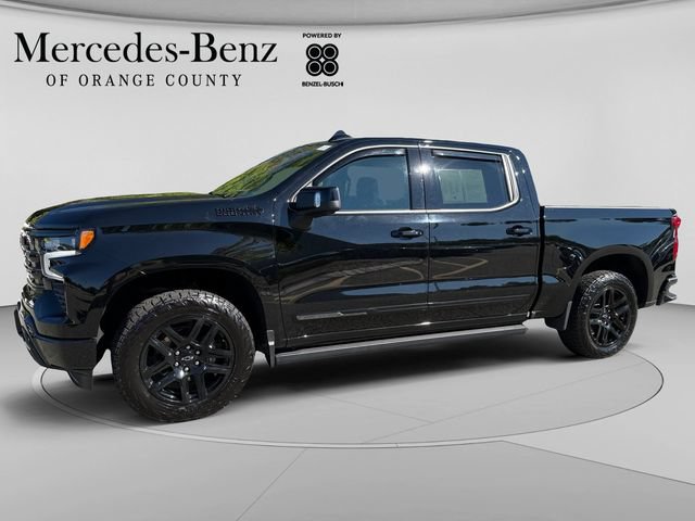Used 2024 Chevrolet Silverado 1500 High Country w/ Midnight Edition AWD/4WD image 2
