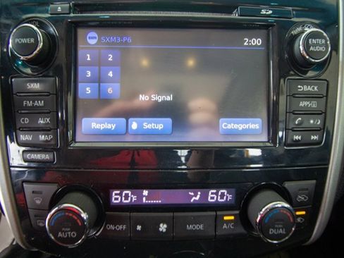 Used 2015 Nissan Altima 2.5 SL w/ Technology Package image 13