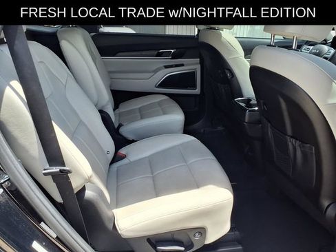 Used 2022 Kia Telluride SX w/ Nightfall Edition Package AWD/4WD image 21