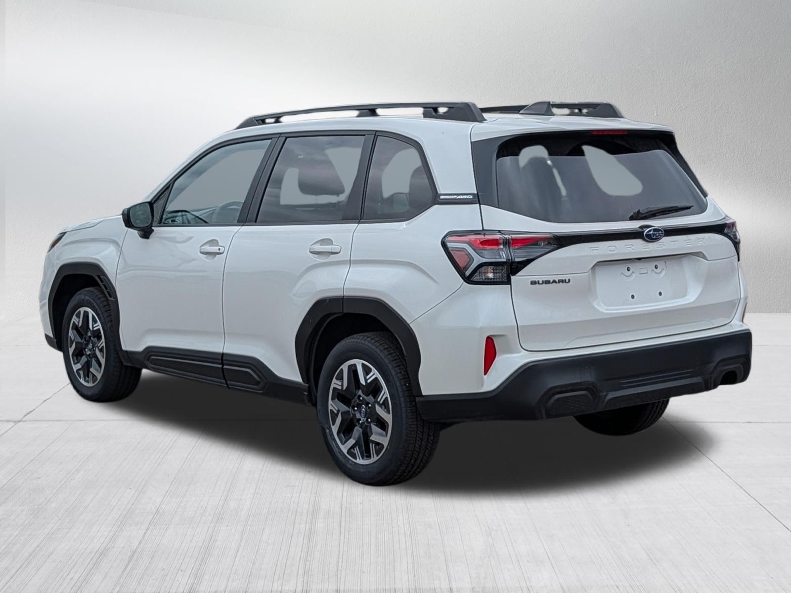 Certified 2025 Subaru Forester Premium AWD/4WD image 5