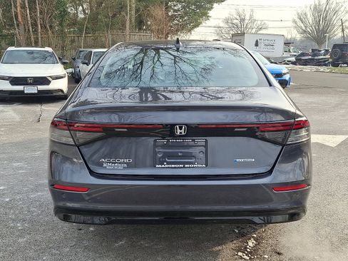 Used 2025 Honda Accord EX-L image 5