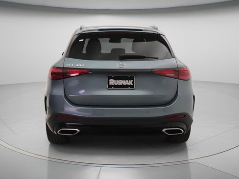 New 2026 Mercedes-Benz GLC 300 image 3