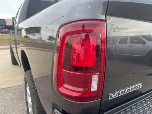 New 2026 RAM 2500 Laramie w/ Sport Appearance Package AWD/4WD image 11