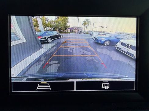 Used 2022 Chevrolet Tahoe LS w/ Driver Alert Package image 19