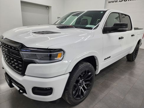 Used 2025 RAM 1500 Limited AWD/4WD image 7