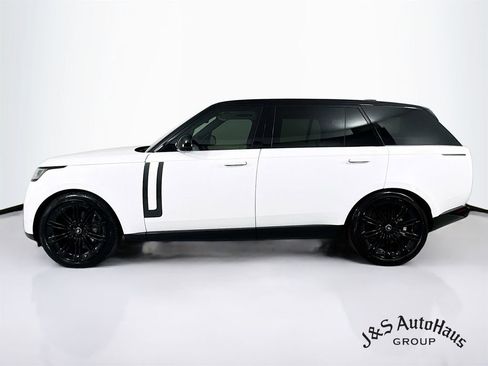 Used 2025 Land Rover Range Rover Long Wheelbase SE AWD/4WD image 4
