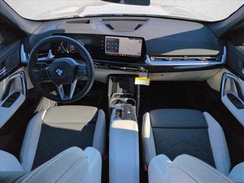 New 2026 BMW X1 xDrive28i image 15
