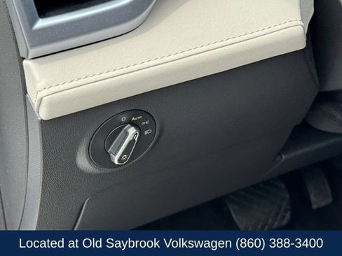 Certified 2026 Volkswagen Taos SE AWD/4WD image 33