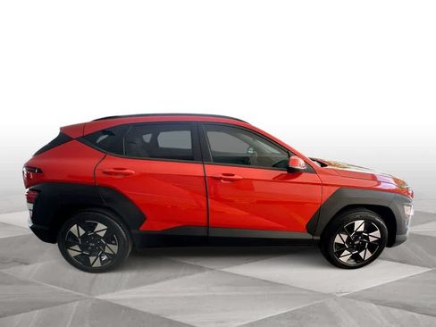 Used 2024 Hyundai Kona SEL FWD image 9