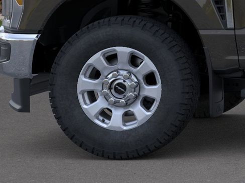 New 2025 Ford F350 XLT w/ FX4 Off-Road Package image 41