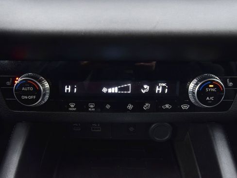 Used 2022 Mitsubishi Outlander SE image 31