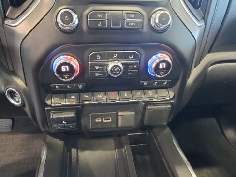 Used 2021 GMC Sierra 1500 Denali w/ Driver Alert Package II AWD/4WD image 29