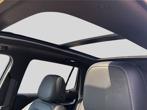 New 2026 GMC Terrain Elevation w/ Elevation Premium Package image 17