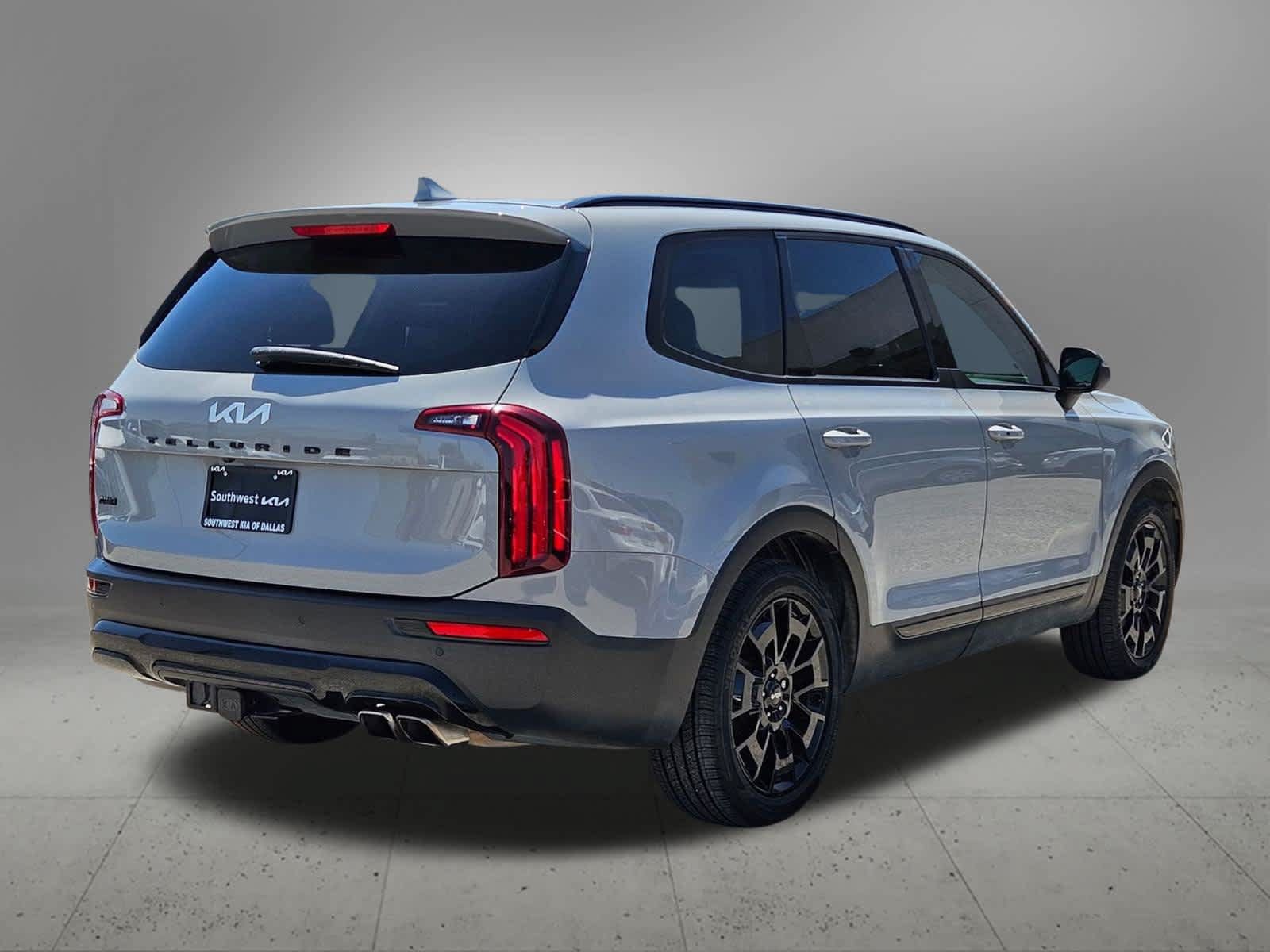 Used 2022 Kia Telluride EX w/ EX Premium Package AWD/4WD image 6