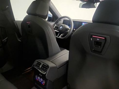 Used 2026 BMW i5 eDrive40 w/ M Sport Package AWD/4WD image 42