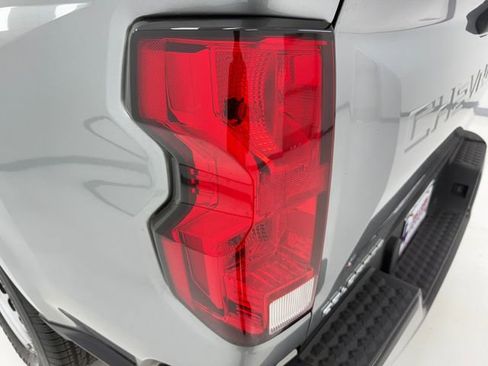 Used 2024 Chevrolet Colorado W/T image 35