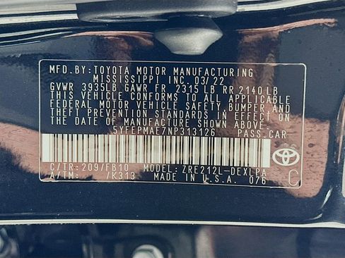 Used 2022 Toyota Corolla LE image 30