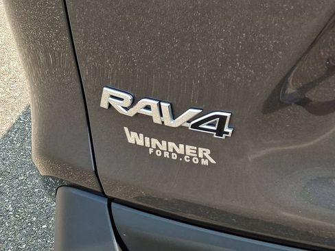 Used 2019 Toyota RAV4 Limited w/ Carpet Mat Package AWD/4WD image 30