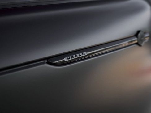 Used 2024 Land Rover Range Rover Long Wheelbase SE image 15