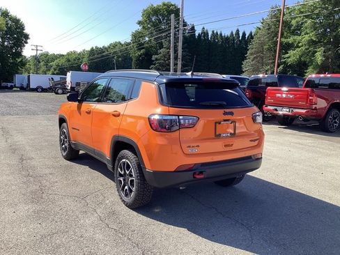 New 2026 Jeep Compass Trailhawk AWD/4WD image 5
