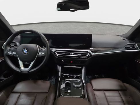 Certified 2024 BMW 330i xDrive Sedan w/ Premium Package AWD/4WD image 9