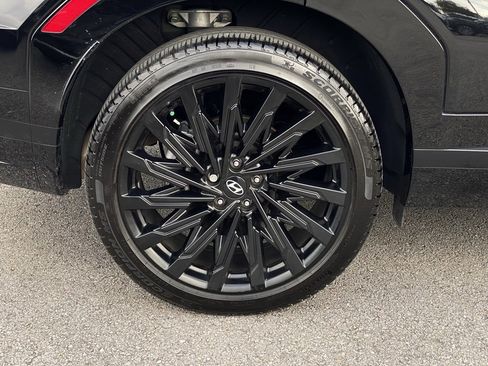 Used 2024 Hyundai Santa Fe Calligraphy image 32