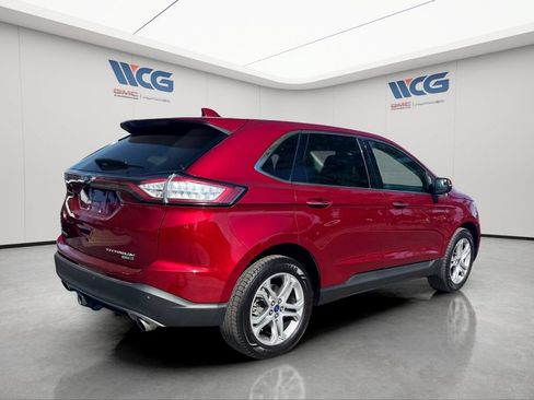 Used 2018 Ford Edge Titanium w/ Technology Package AWD/4WD image 4