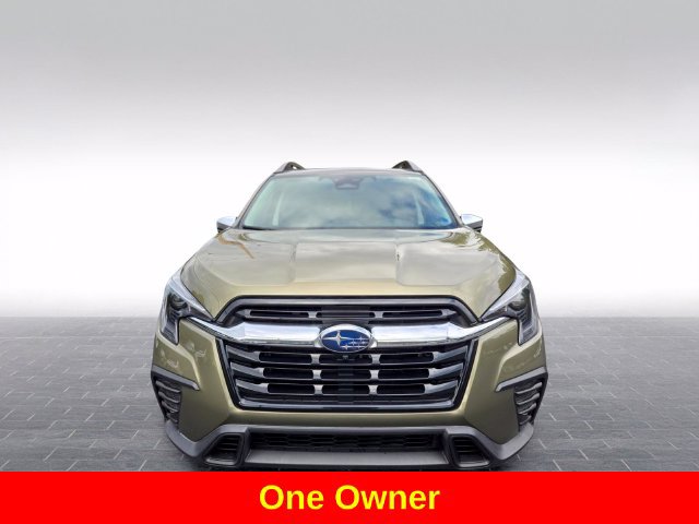 Used 2023 Subaru Ascent Limited w/ Technology Package AWD/4WD image 2