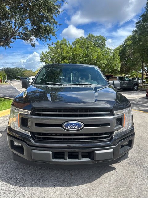 Used 2019 Ford F150 XLT w/ Equipment Group 302A Luxury RWD image 4
