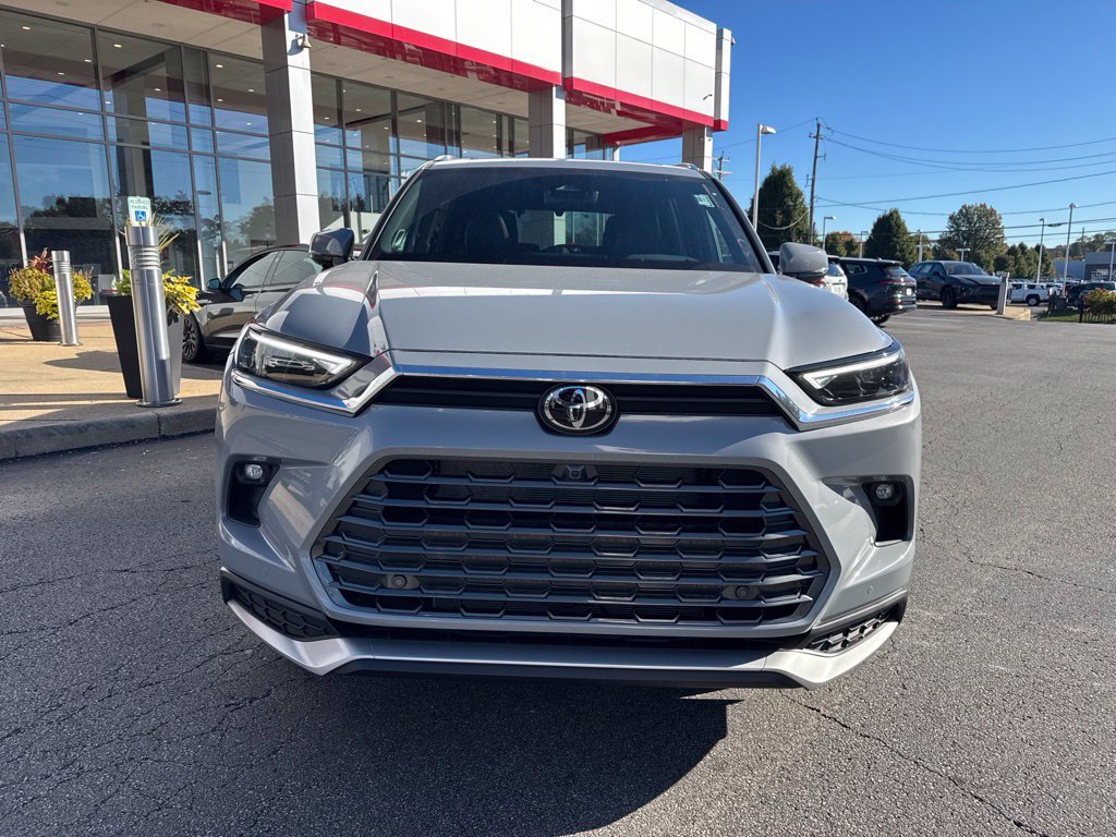 New 2026 Toyota Grand Highlander AWD Hybrid image 8