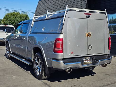Used 2020 RAM 1500 Laramie AWD/4WD image 3