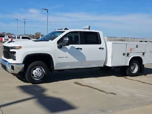 New 2025 Chevrolet Silverado 3500 W/T w/ WT Convenience Package AWD/4WD image 4