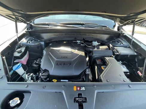 Used 2025 Kia Telluride SX image 32