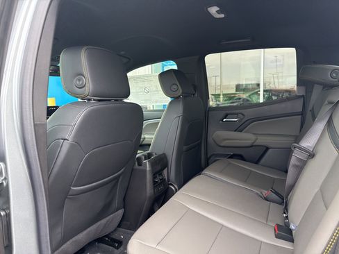 New 2026 Chevrolet Colorado ZR2 AWD/4WD image 12