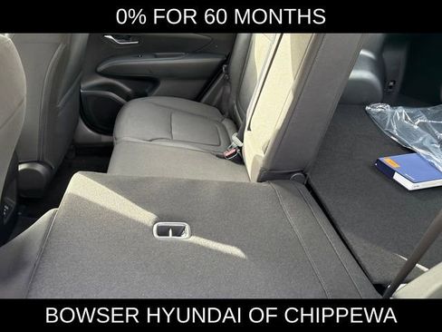 New 2026 Hyundai Tucson SE image 5