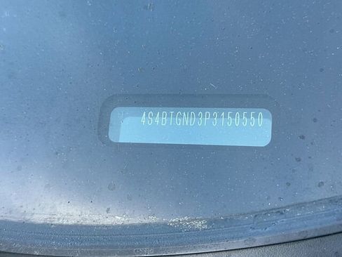 Certified 2023 Subaru Outback Limited XT image 3