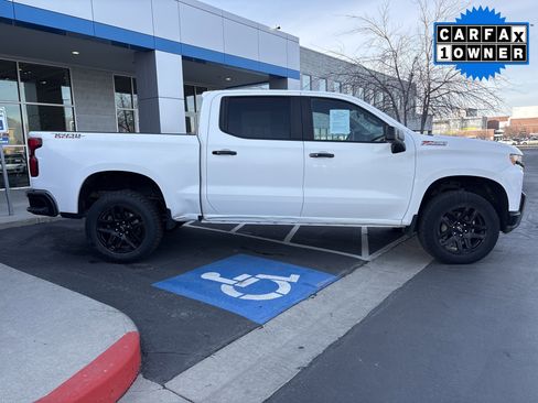 Used 2022 Chevrolet Silverado 1500 LT Trail Boss w/ Convenience Package II image 6