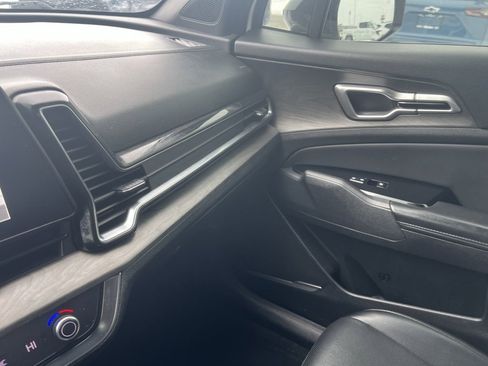 Used 2023 Kia Sportage X-Line w/ X-Line Premium Package image 19