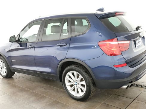 Used 2017 BMW X3 xDrive28i AWD/4WD image 3