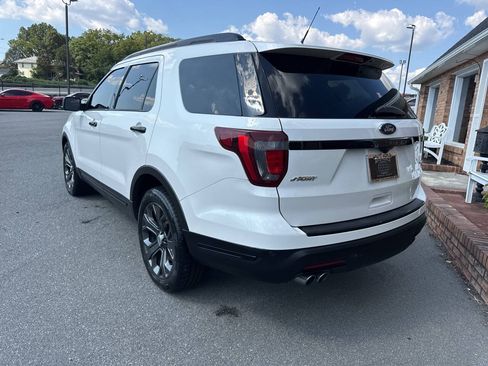 Used 2018 Ford Explorer Sport w/ Equipment Group 401A AWD/4WD image 11