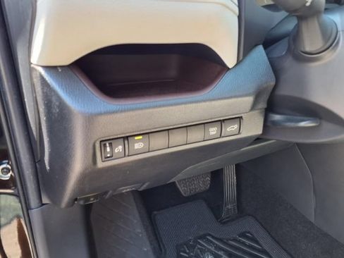 Used 2024 Toyota RAV4 Limited FWD image 17