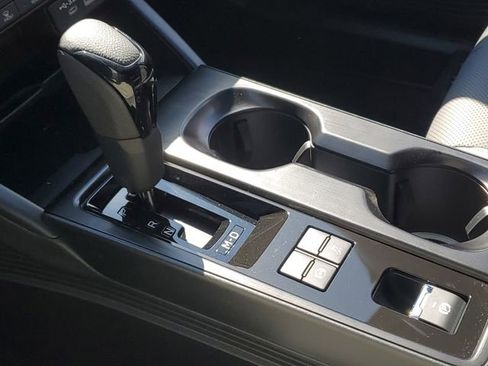 New 2026 Subaru Outback Limited image 34