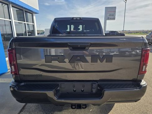 Used 2025 RAM 2500 Big Horn image 6