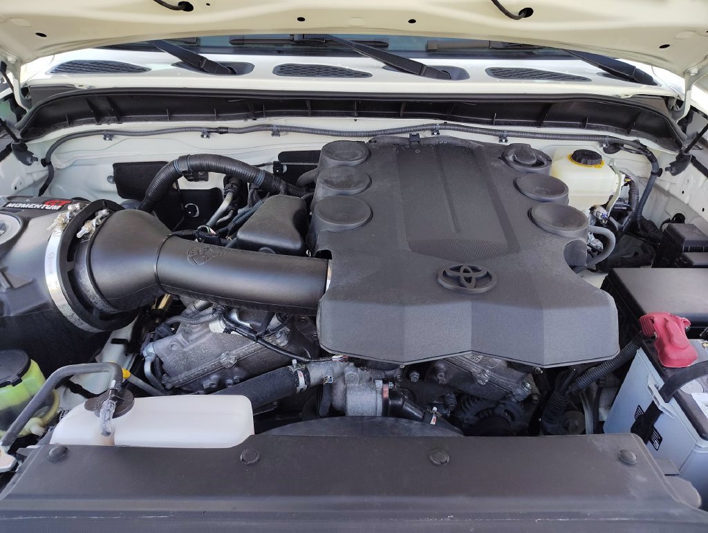 Used 2012 Toyota FJ Cruiser 4WD w/ Upgrade Pkg image 13