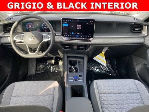 New 2025 Volkswagen Tiguan S image 2
