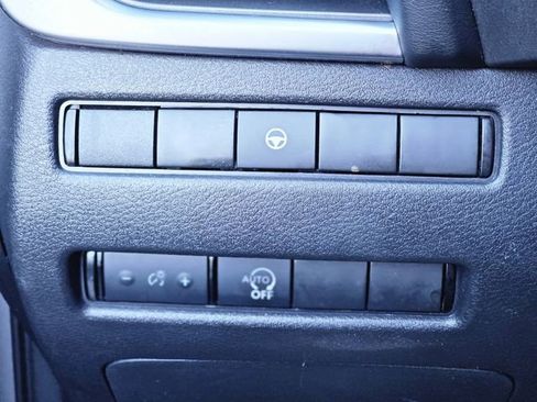 Certified 2023 Nissan Rogue SV image 20