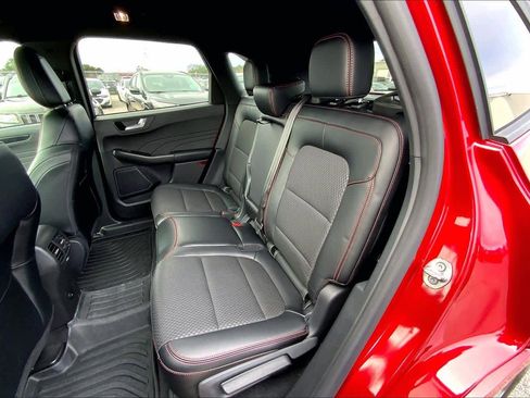 Certified 2024 Ford Escape ST-Line w/ Equipment Group 301A image 20