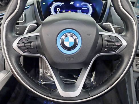 Used 2019 BMW i8 Roadster AWD/4WD image 14